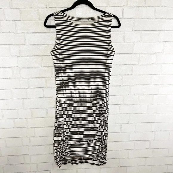 Athleta Black and Off White Stripped Sleeveless Sheath Dress Women's Size Small - Picture 1 of 7